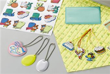 Examples showing the use of Nippi V Form Key rings, seal mats, quilt products